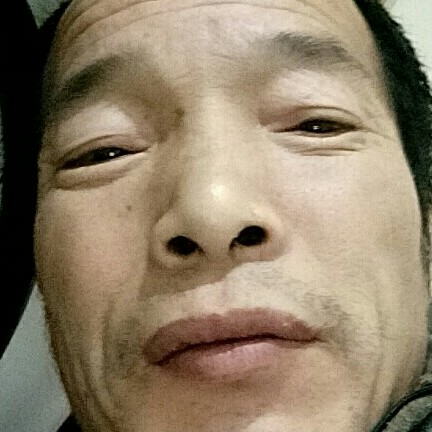 可爱多雯的照片