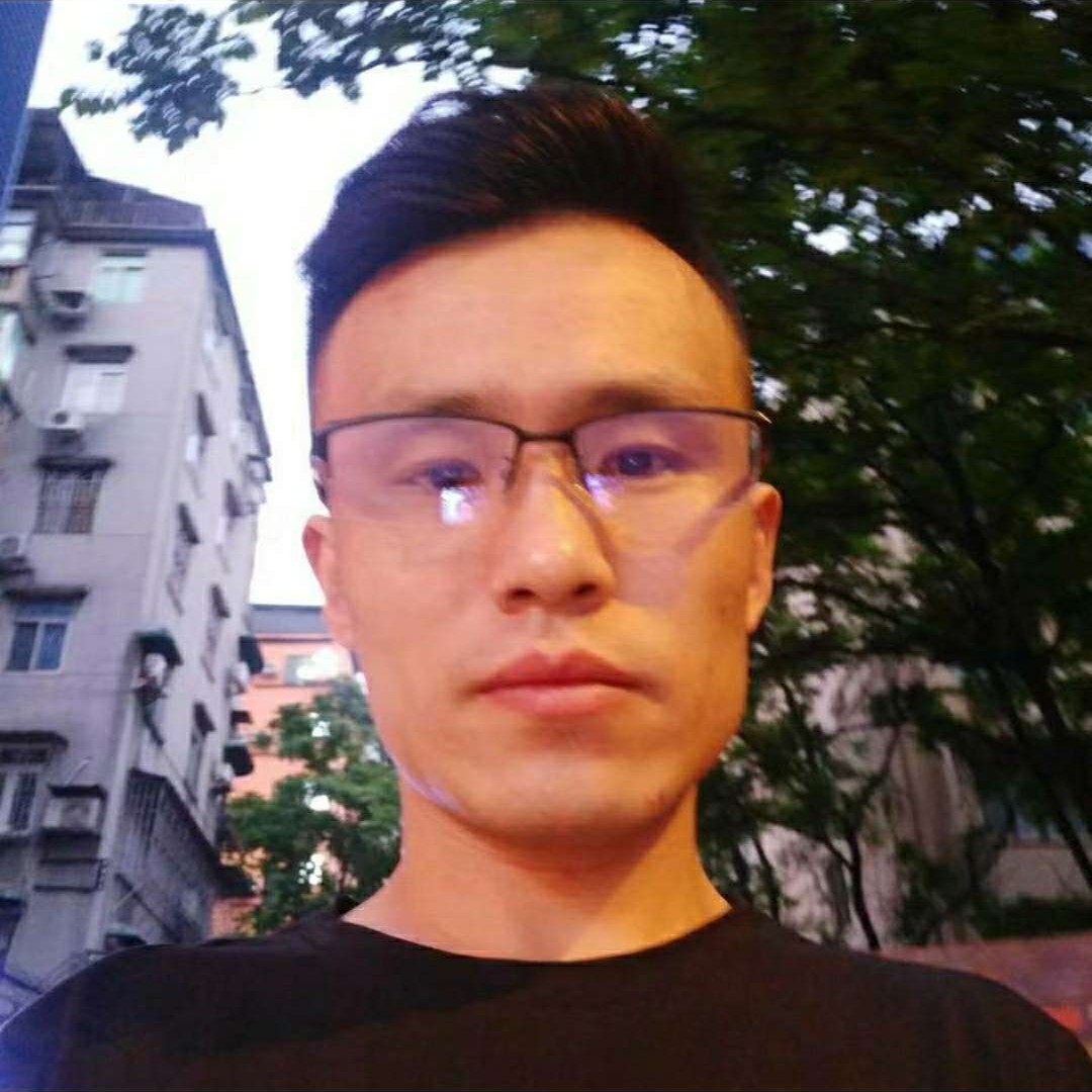 路灯就俊逸的照片