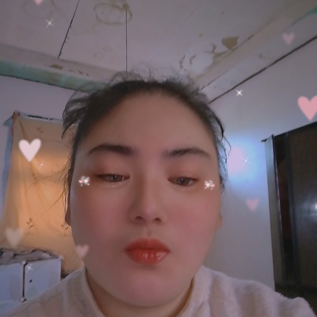 汤玉琴的照片