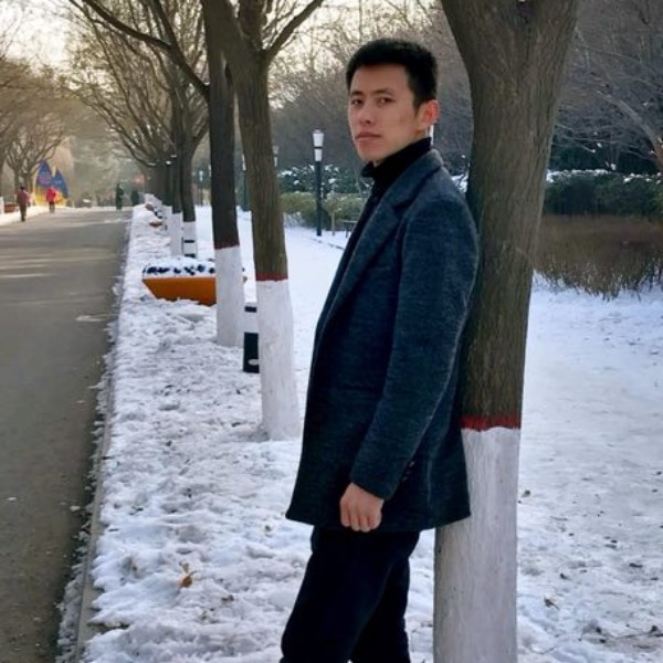 魁梧苦恋时光的照片