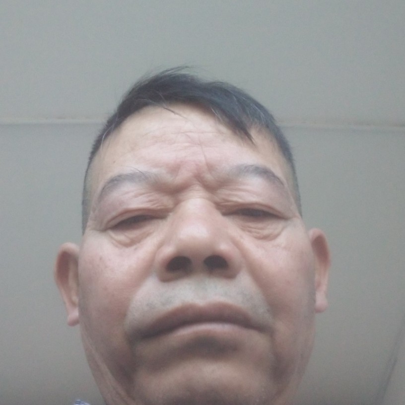 灯泡有炙热的照片