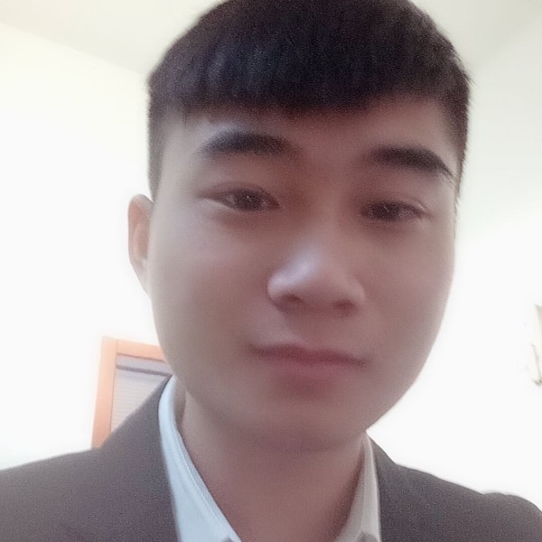 浅水行舟的照片