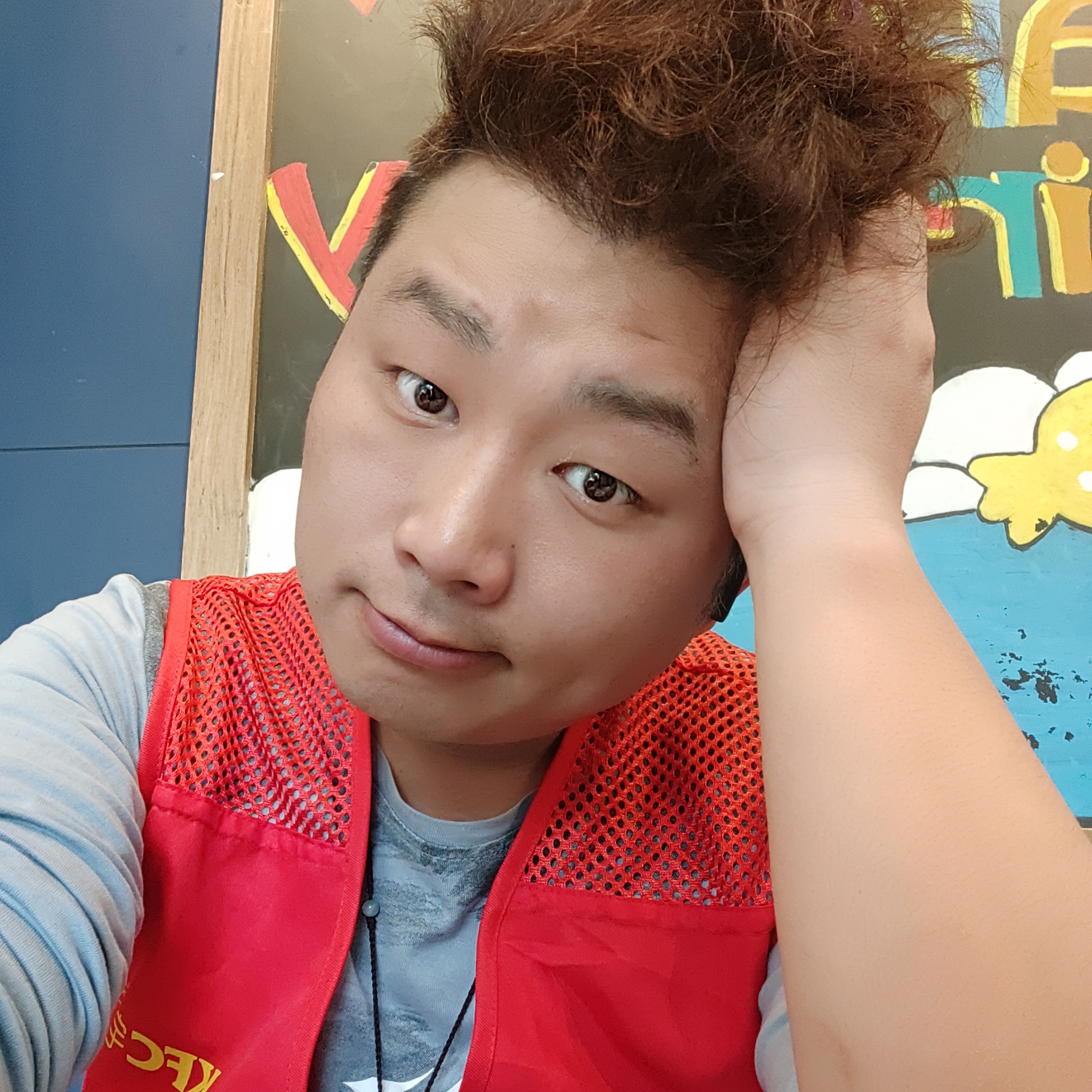 灰太狼(●—●)的照片