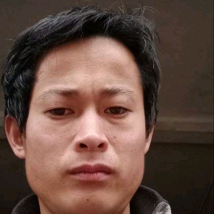黄世波的照片