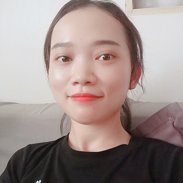 称心青栀的照片