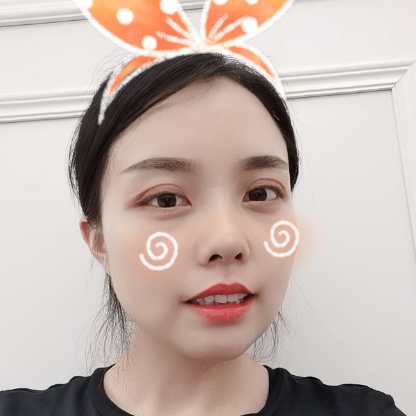 西贝盼盼的照片