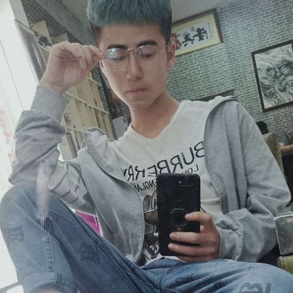 温柔文的照片
