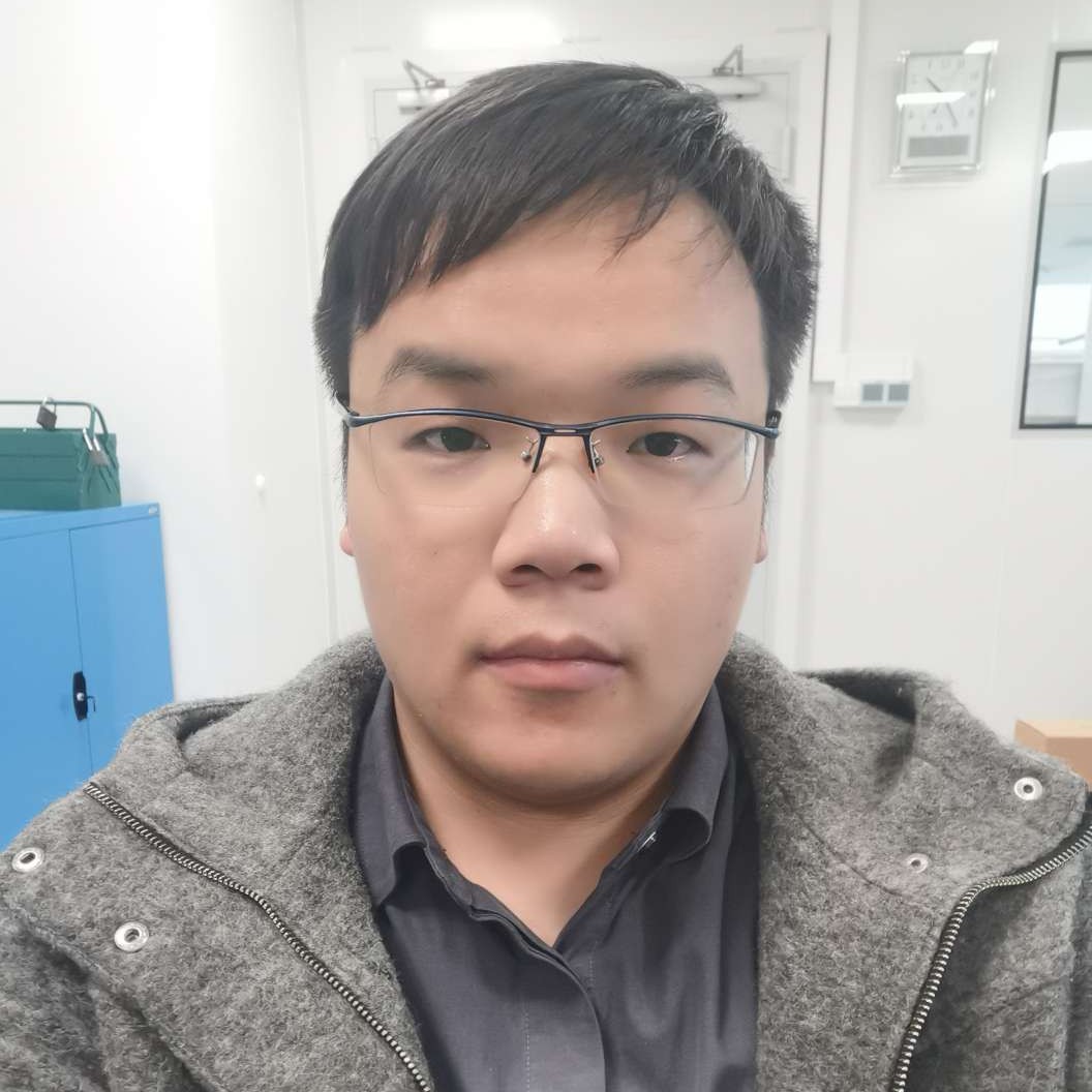 纳兰小子的照片