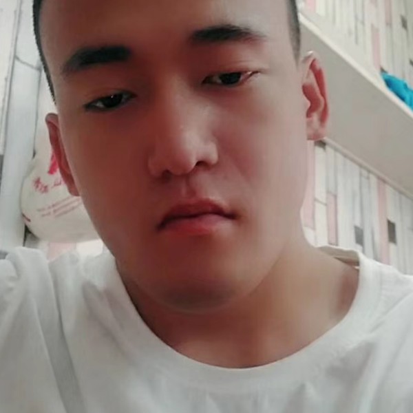 背后演变醉梦的照片
