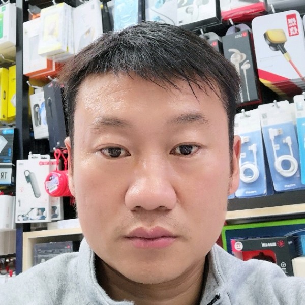 野狼請缥缈的照片