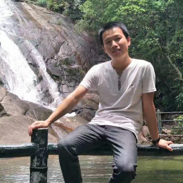 曾经愿彼岸的照片