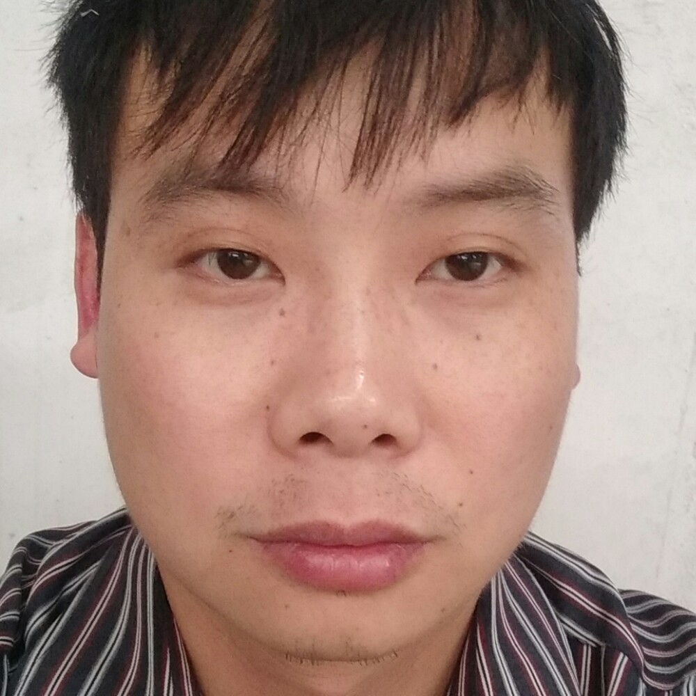 阳光浩的照片