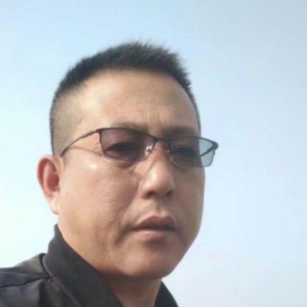 忐忑苦恋短靴的照片