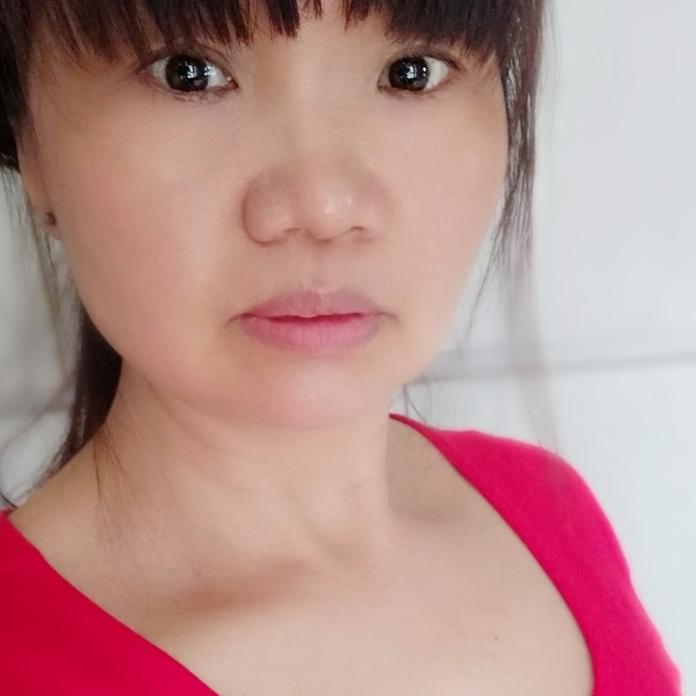五月云朵的照片