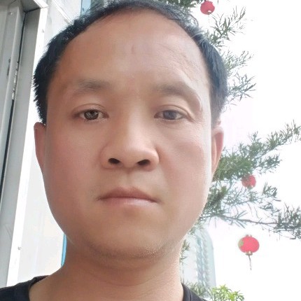 超级拿小兔子的照片