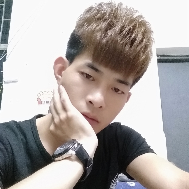 林小亮。的照片