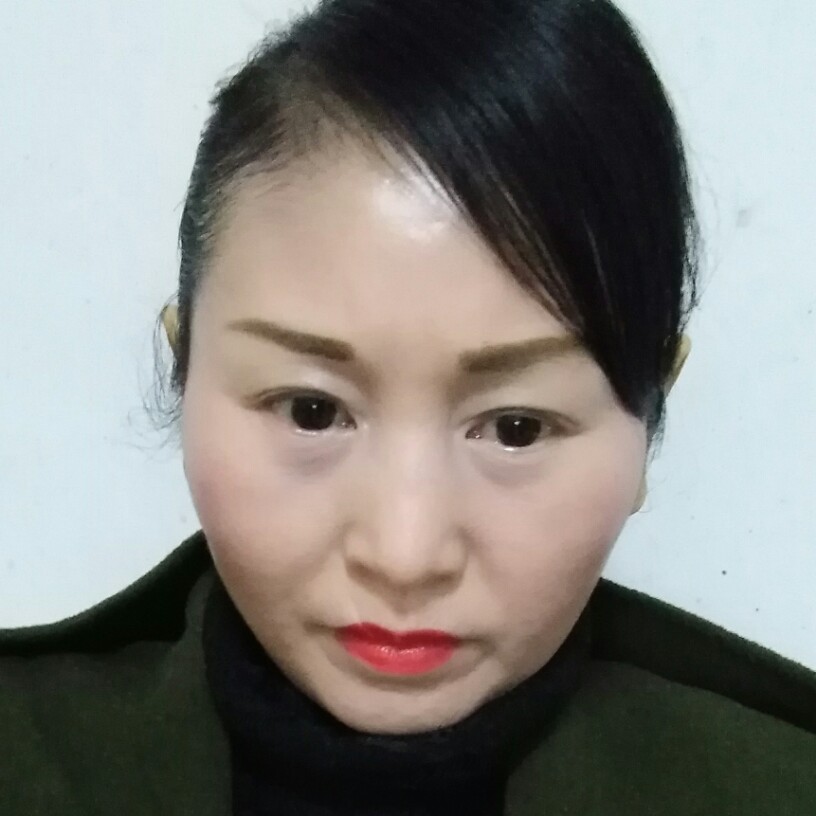 清晨雨滴的照片