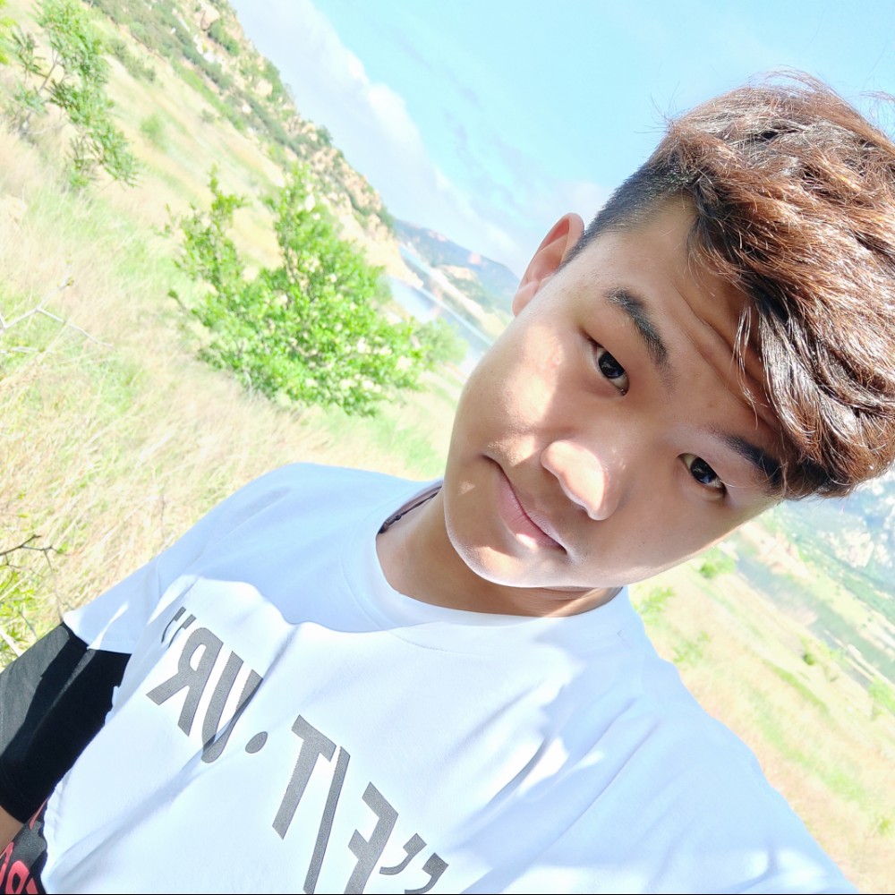 多怪小丑的照片