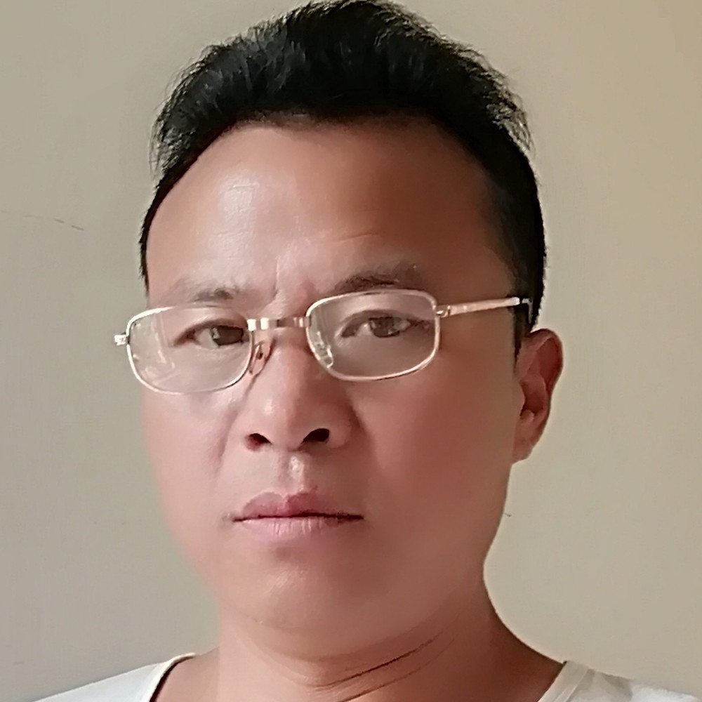 小懒虫浅吻舒心的照片