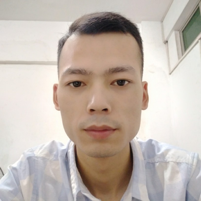 袁子龙的照片