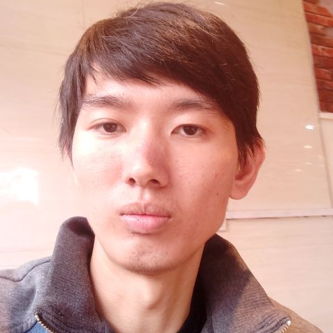 白昼苦恋粗暴的照片