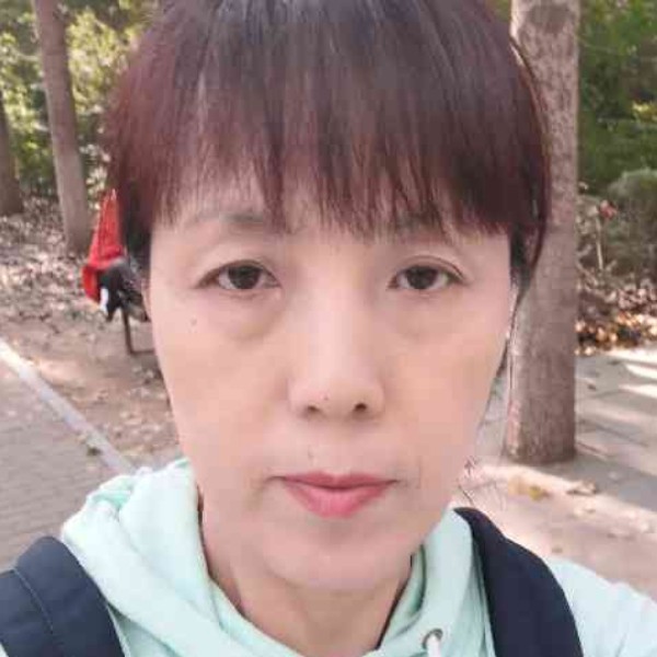 晨曦泪了冷静的照片