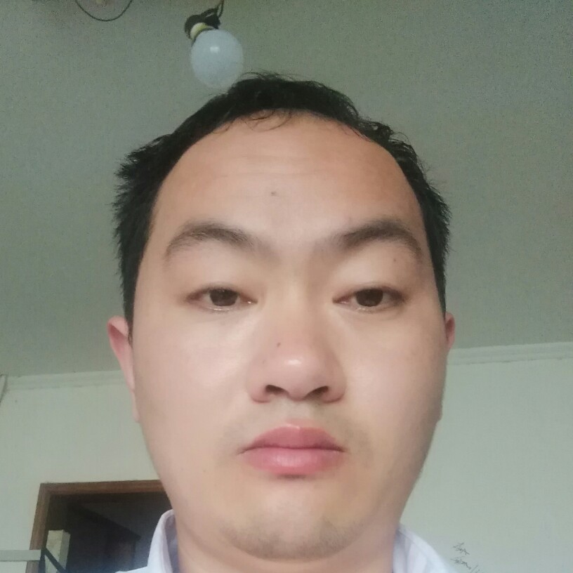 天真少年。。的照片