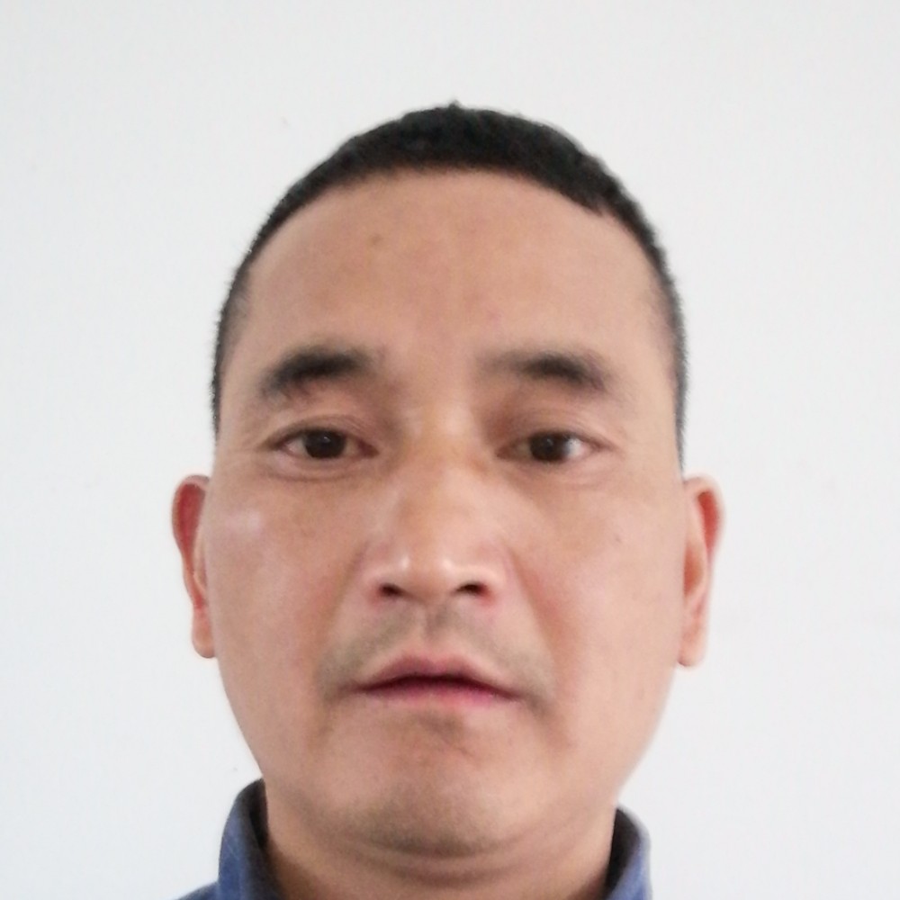 慈祥泪了河马的照片