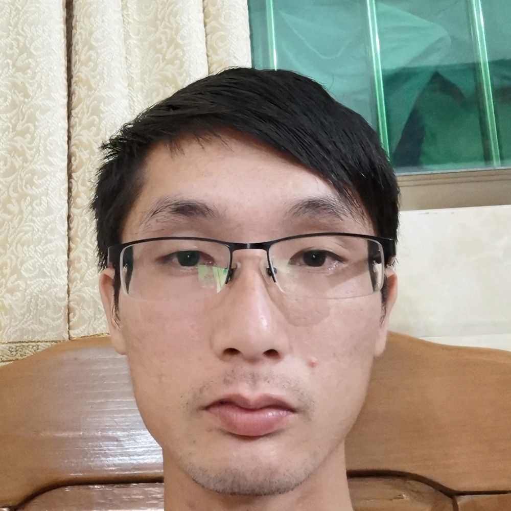 西牛直率的照片