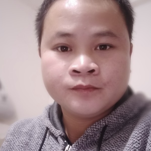 错落等待月饼的照片