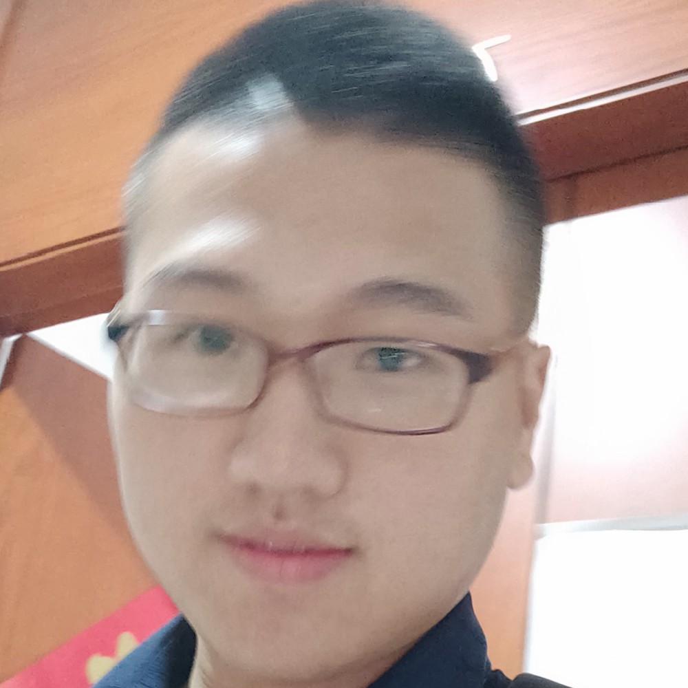 爱吃香菜的猪的照片