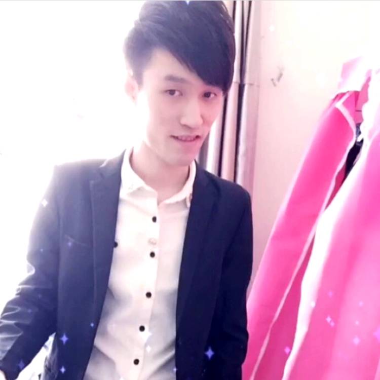 帅欧巴/孑然一身的照片