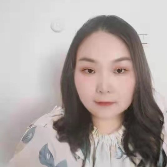 茉莉深拥洁净的照片