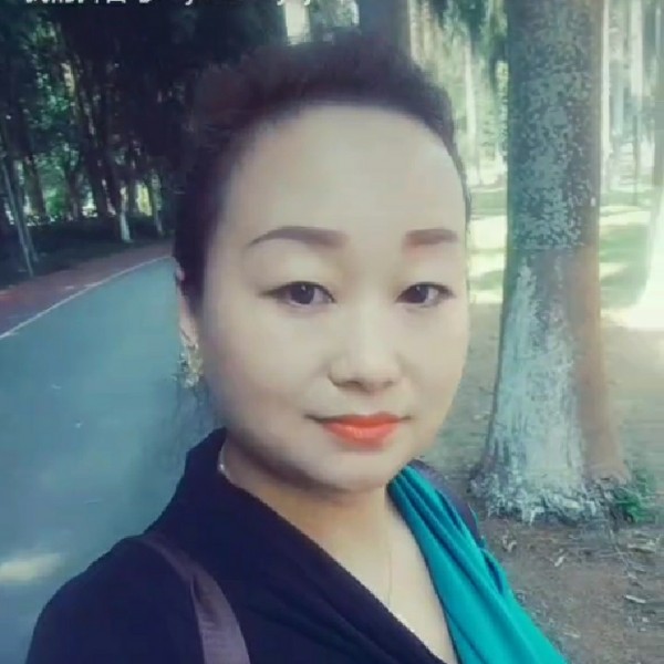 海蓝丫头的照片