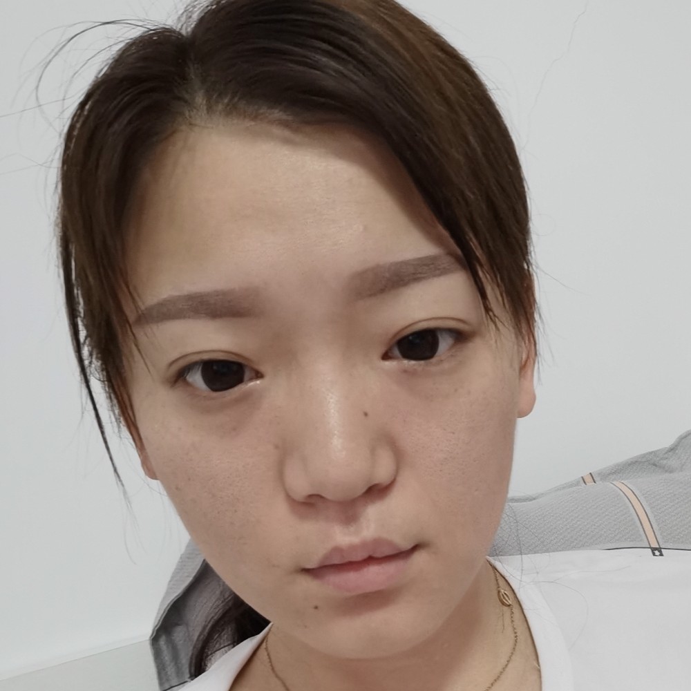 微雨凌欣的照片