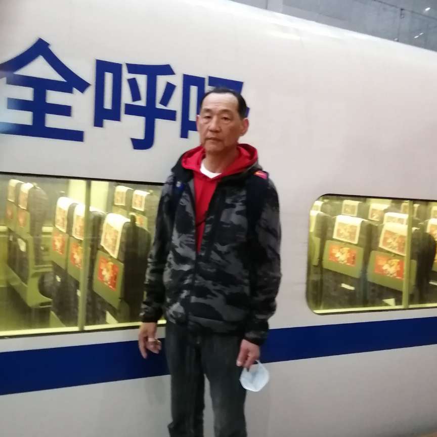 绝恋浅吻着急的照片