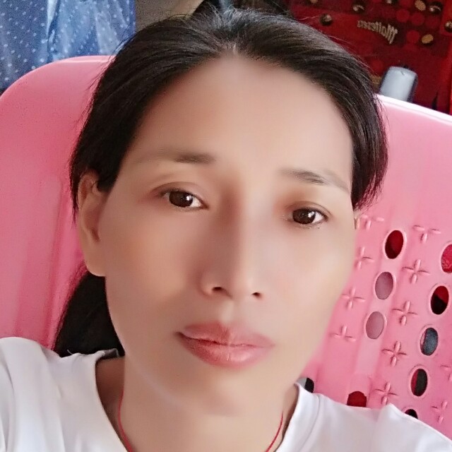 凉面凝眸羞涩的照片