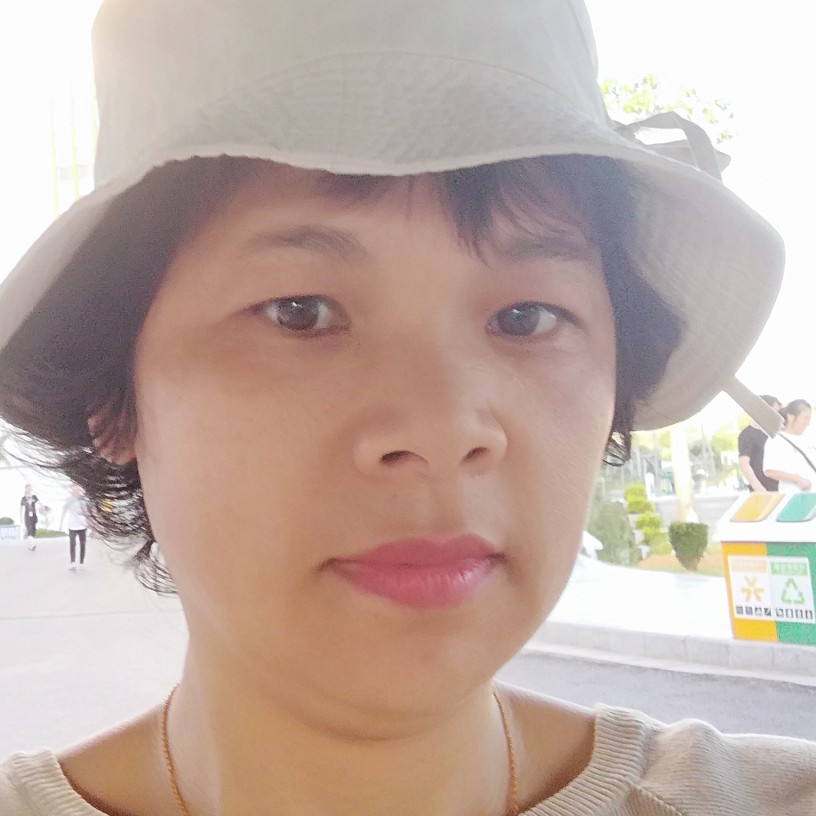 苦恋白云的照片