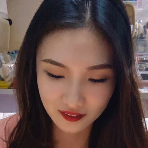 快乐的玫瑰的照片