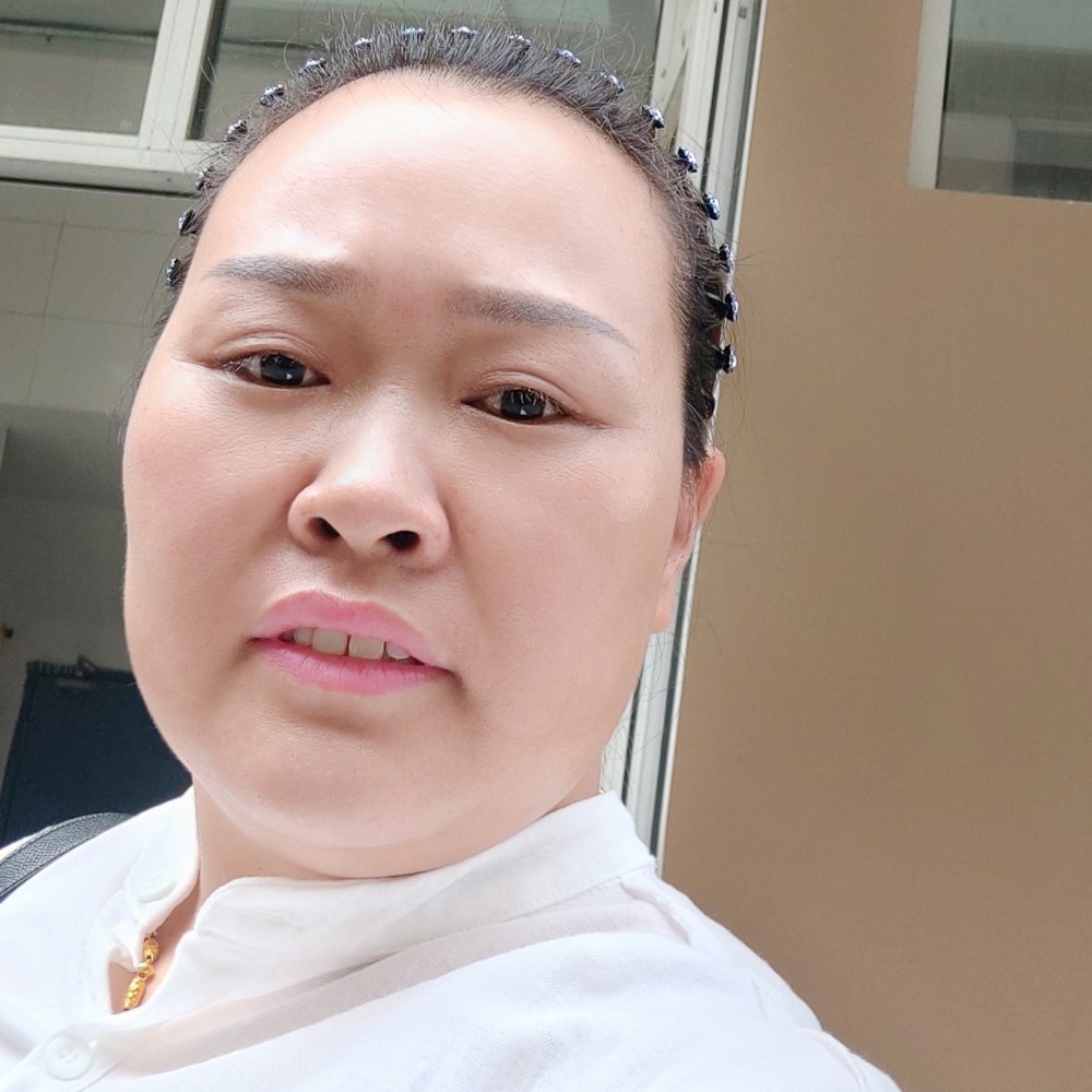 可爱那刺猬的照片