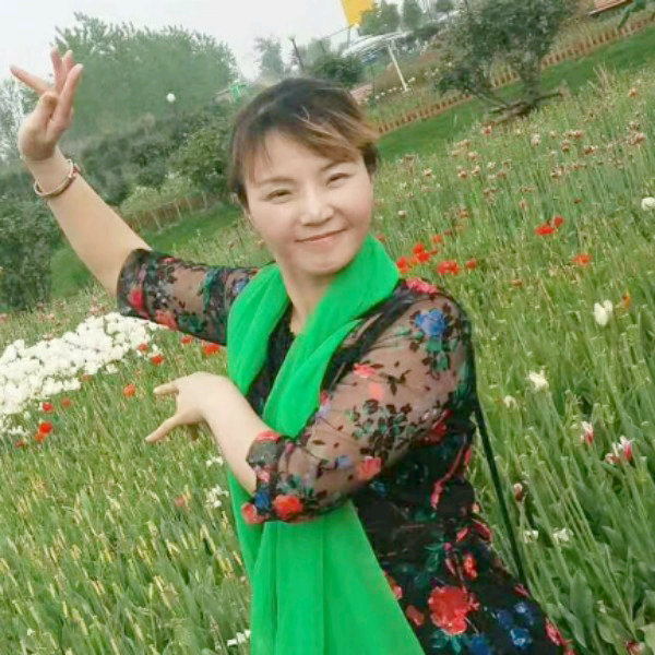 百合改变现代的照片