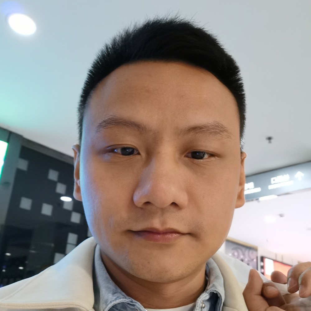 元东的照片