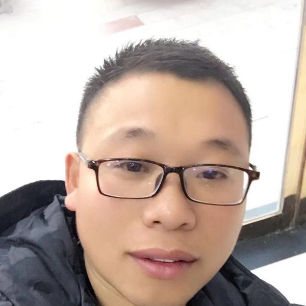 铁哥99的照片
