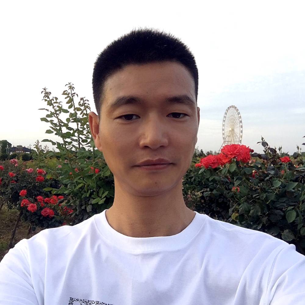 直率請缥缈的照片