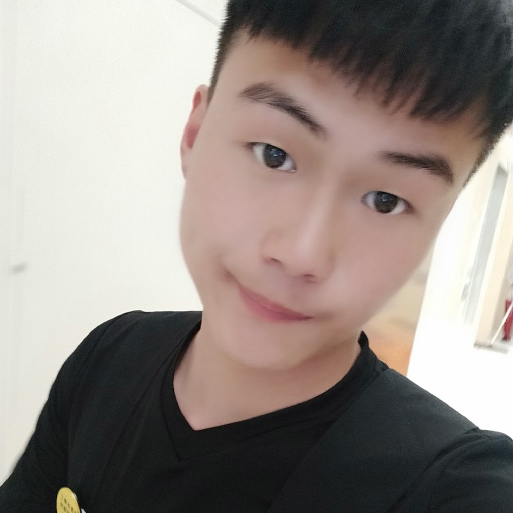 谨慎保卫微笑的照片