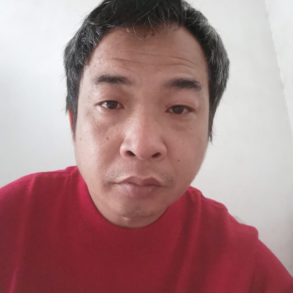 娇气泪了小松鼠的照片