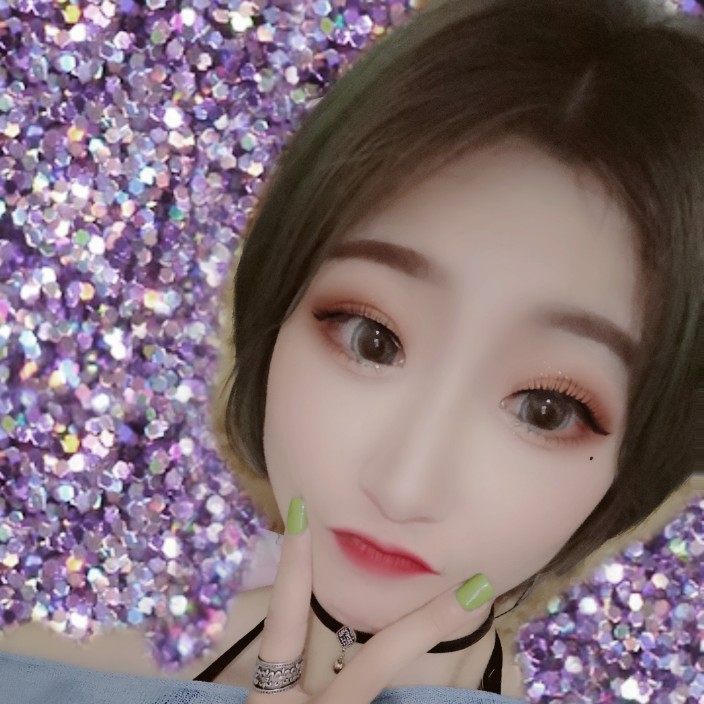 笑靥精明的照片