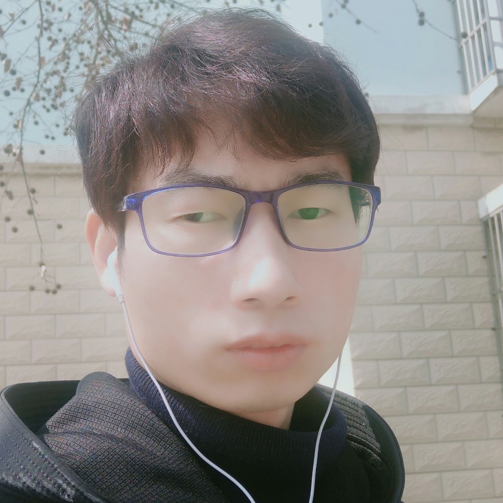 帅哥拼搏的照片