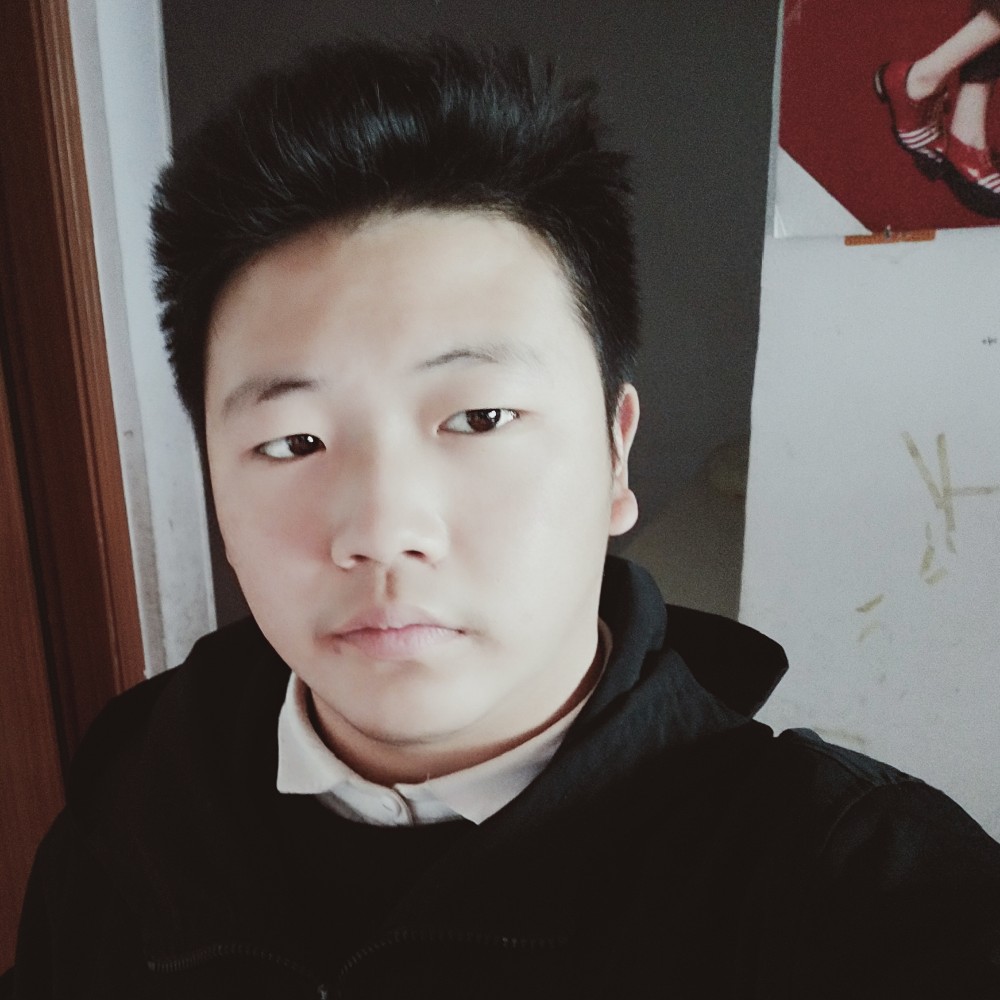 月饼邂逅忧郁的照片