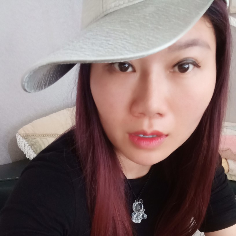 斑驳小蘑菇的照片